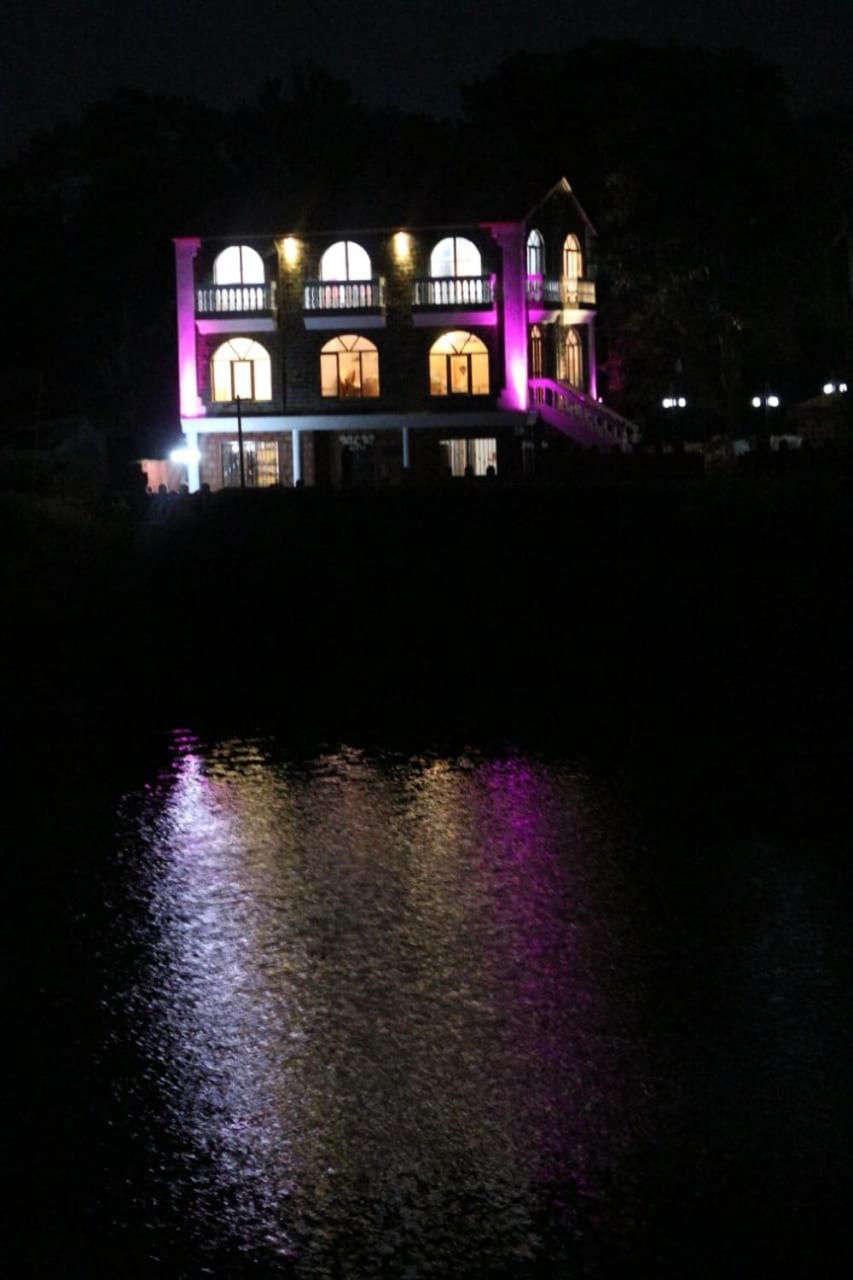 Magadh Resort ,In Fort Panhala Hotel Panhāla מראה חיצוני תמונה